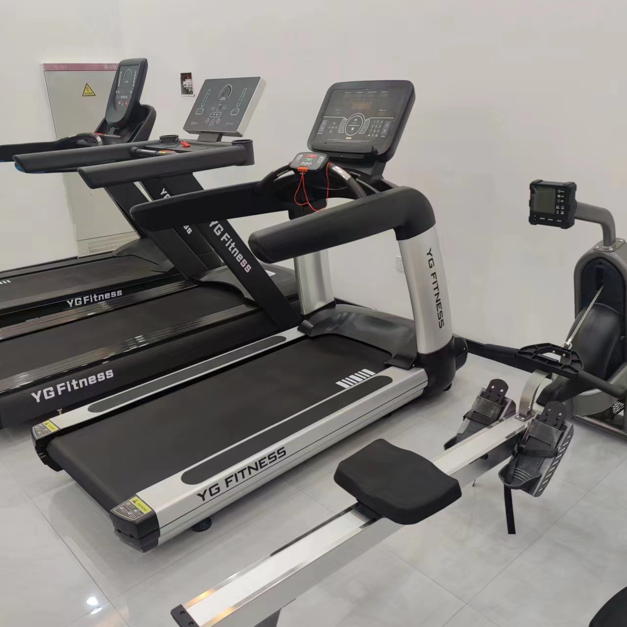 Gym Use Electric Treadmill 3 H - Running Gear Gym ulasan dan harga